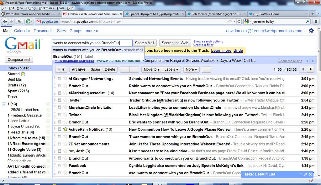 Bandeja de entrada con emails destacados - email de bienvenida automatizado que convierta